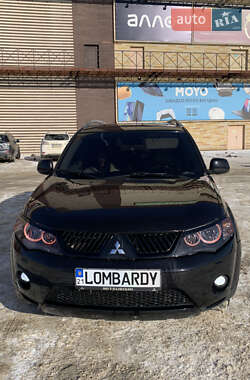 Внедорожник / Кроссовер Mitsubishi Outlander 2008 в Харькове