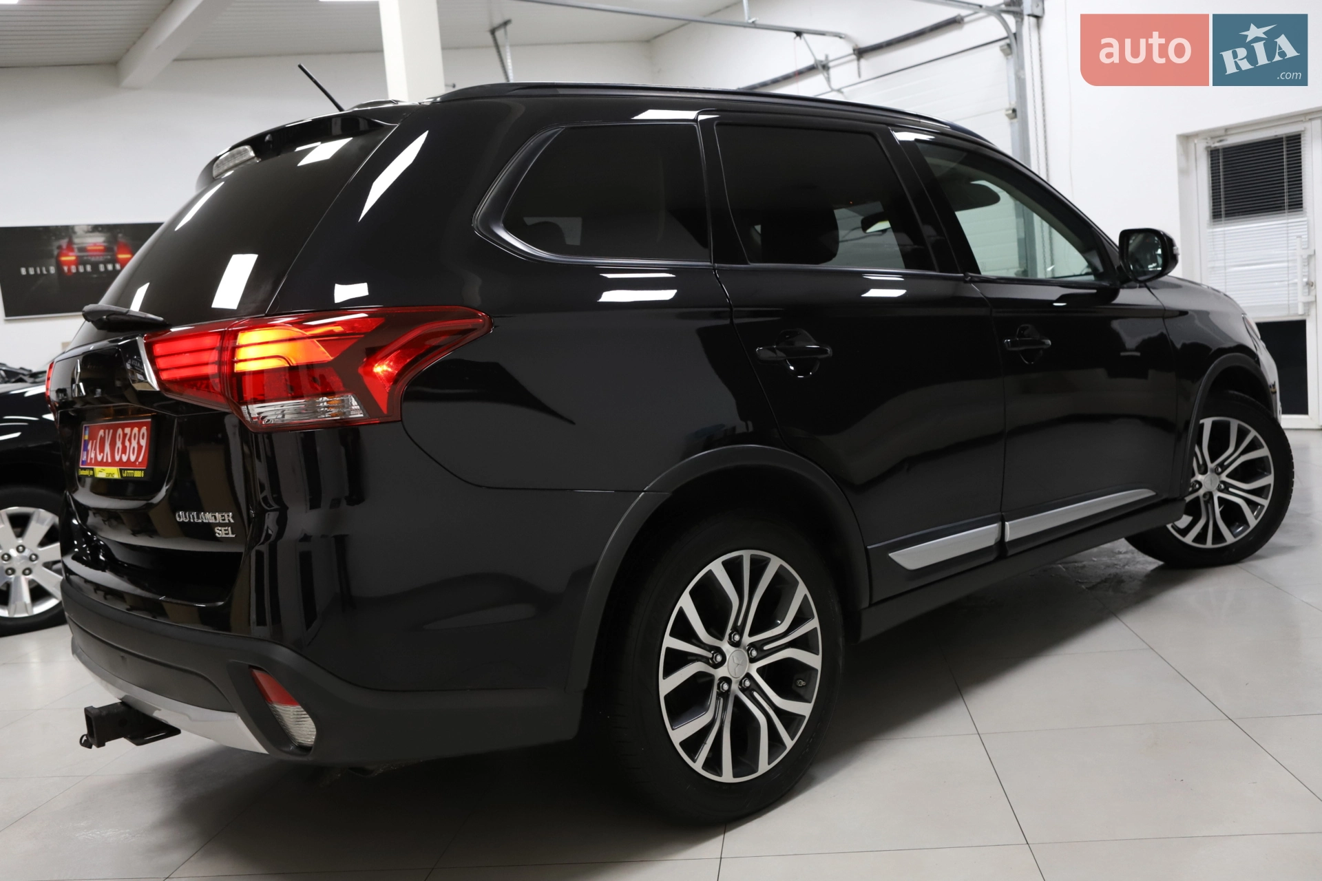 2017 Mitsubishi Outlander - мініатюра 3