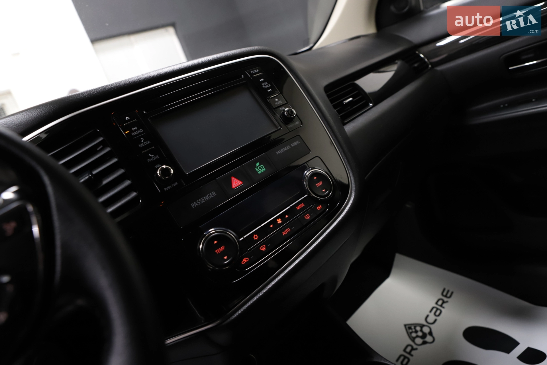 2017 Mitsubishi Outlander - мініатюра 48