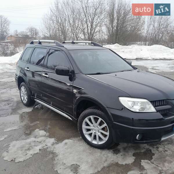 Внедорожник / Кроссовер Mitsubishi Outlander 2007 в Бердичеве