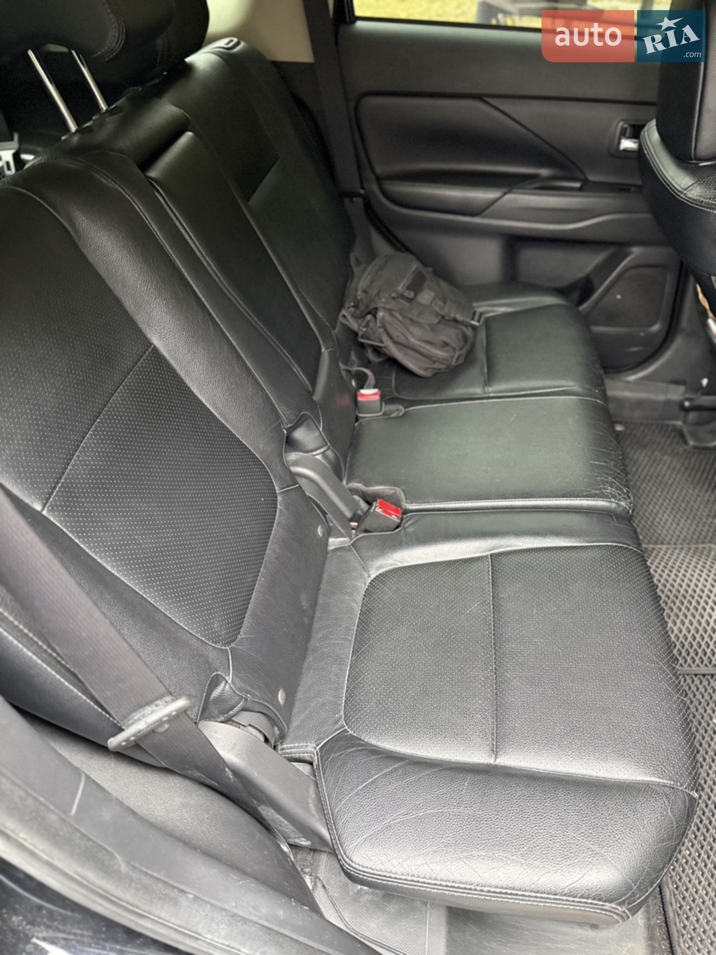 2013 Mitsubishi Outlander - мініатюра 10