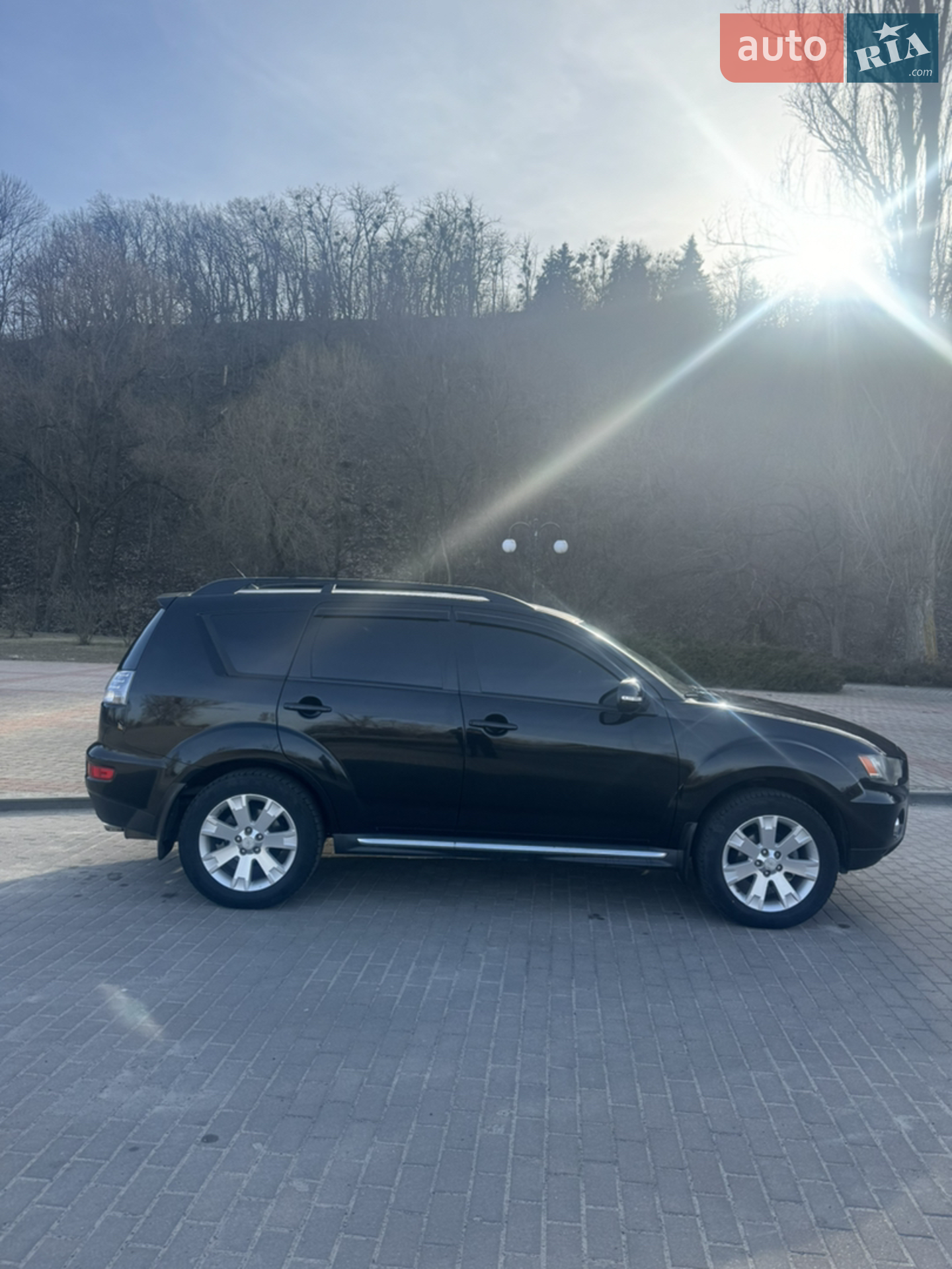 2011 Mitsubishi Outlander - мініатюра 14