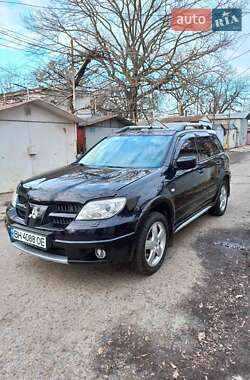 Внедорожник / Кроссовер Mitsubishi Outlander 2006 в Одессе