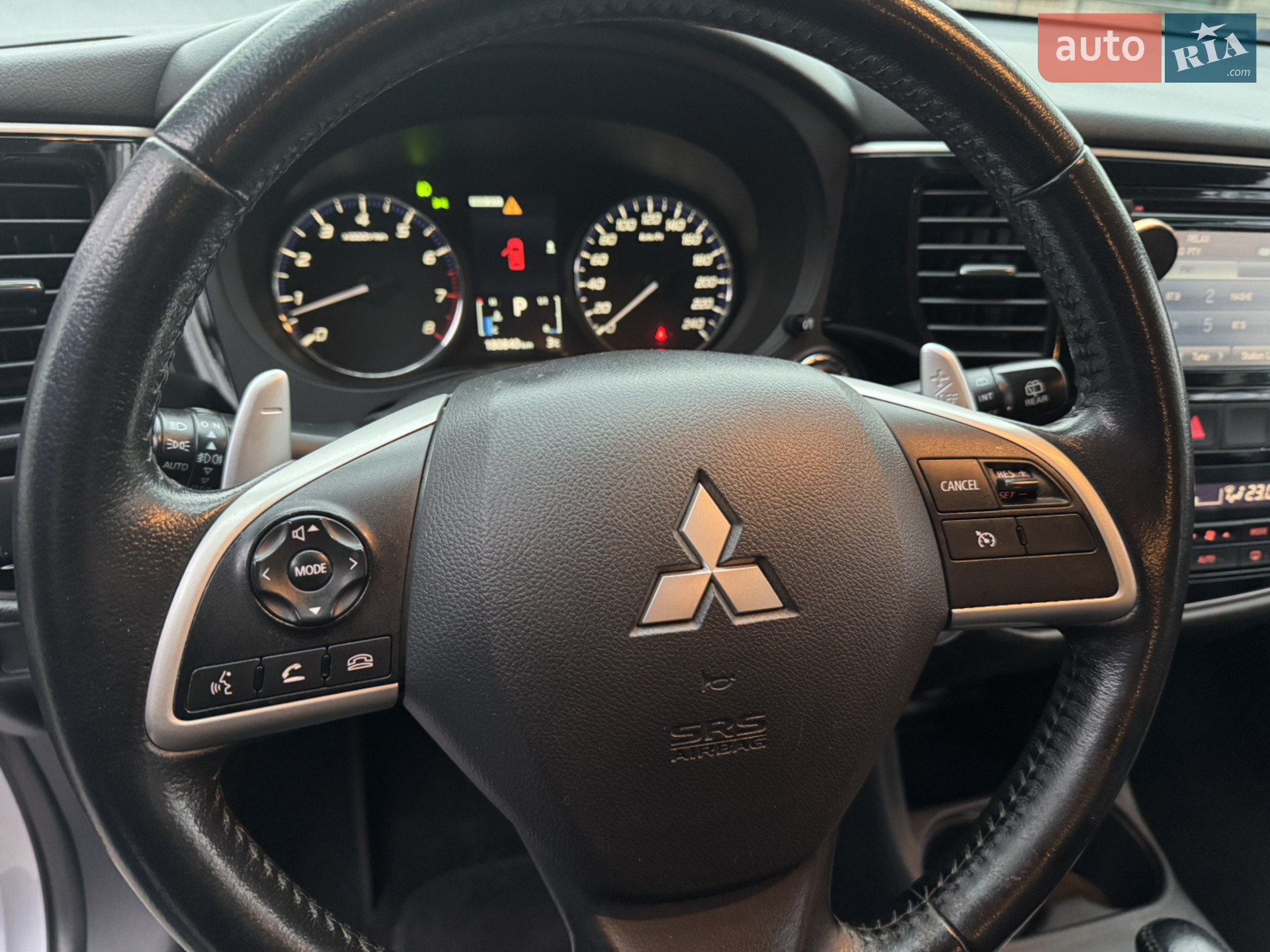 2013 Mitsubishi Outlander - мініатюра 12