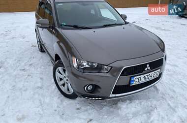Внедорожник / Кроссовер Mitsubishi Outlander 2010 в Чернигове