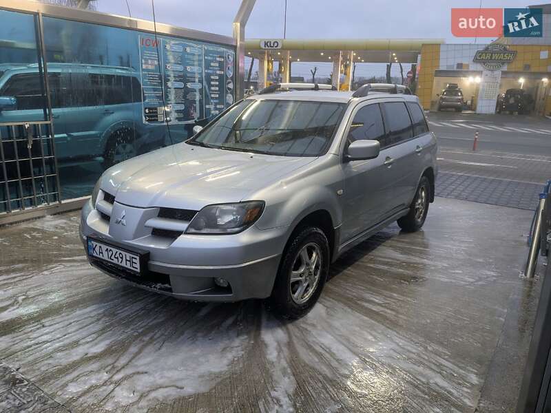 Mitsubishi Outlander 2004 Mitsubishi Outlander 2004