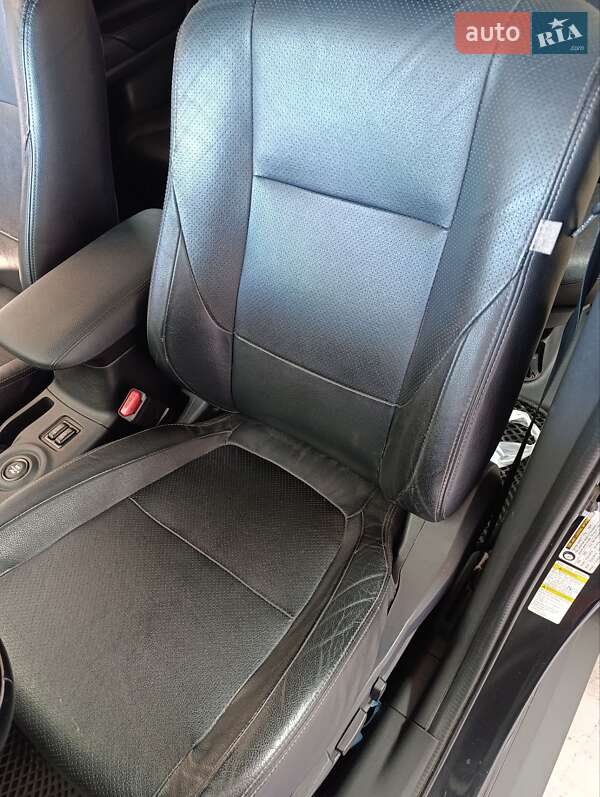 Внедорожник / Кроссовер Mitsubishi Outlander 2016 в Белой Церкви