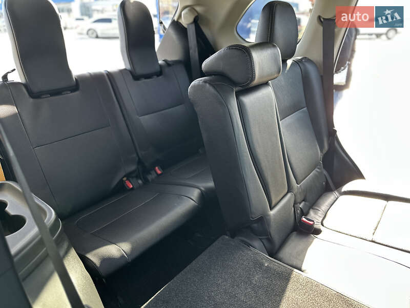 Внедорожник / Кроссовер Mitsubishi Outlander 2018 в Киеве