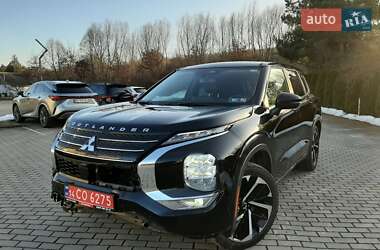 Позашляховик / Кросовер Mitsubishi Outlander 2022 в Львові