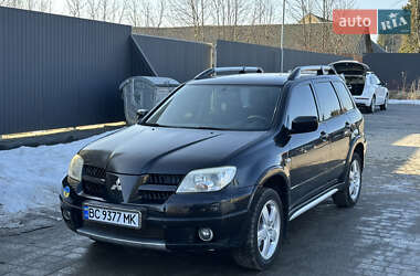 Внедорожник / Кроссовер Mitsubishi Outlander 2009 в Самборе