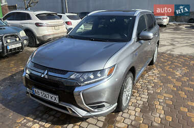 Позашляховик / Кросовер Mitsubishi Outlander 2019 в Вінниці