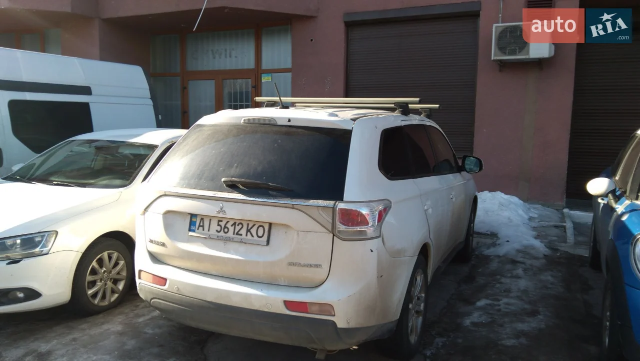 2013 Mitsubishi Outlander - мініатюра 24