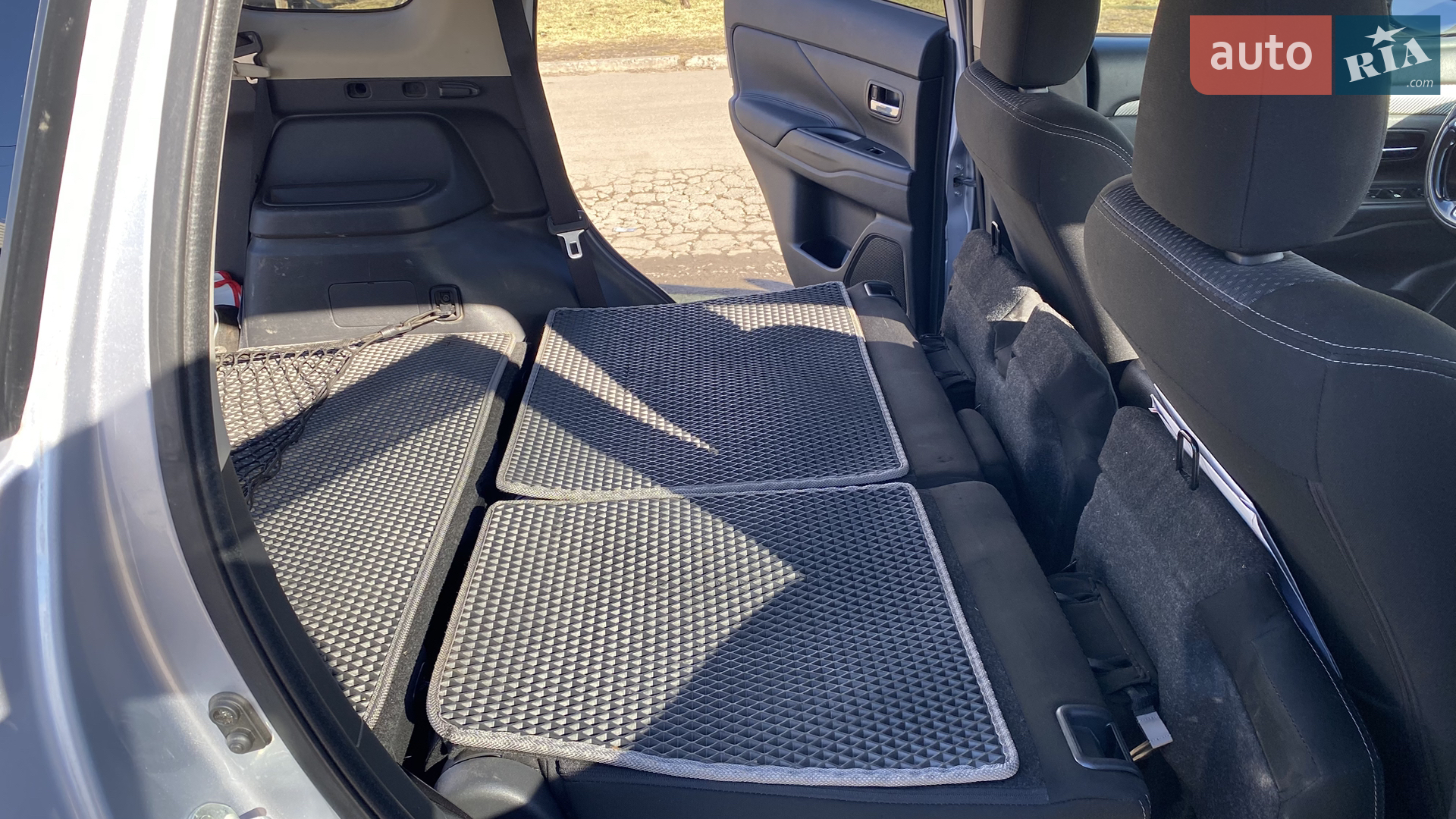 2016 Mitsubishi Outlander - мініатюра 37