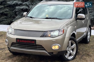 Внедорожник / Кроссовер Mitsubishi Outlander 2008 в Белогородке