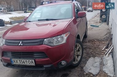 Внедорожник / Кроссовер Mitsubishi Outlander 2014 в Харькове