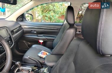 Позашляховик / Кросовер Mitsubishi Outlander 2018 в Тернополі