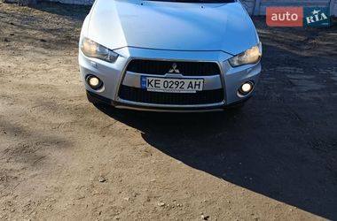 Позашляховик / Кросовер Mitsubishi Outlander 2009 в Кривому Розі
