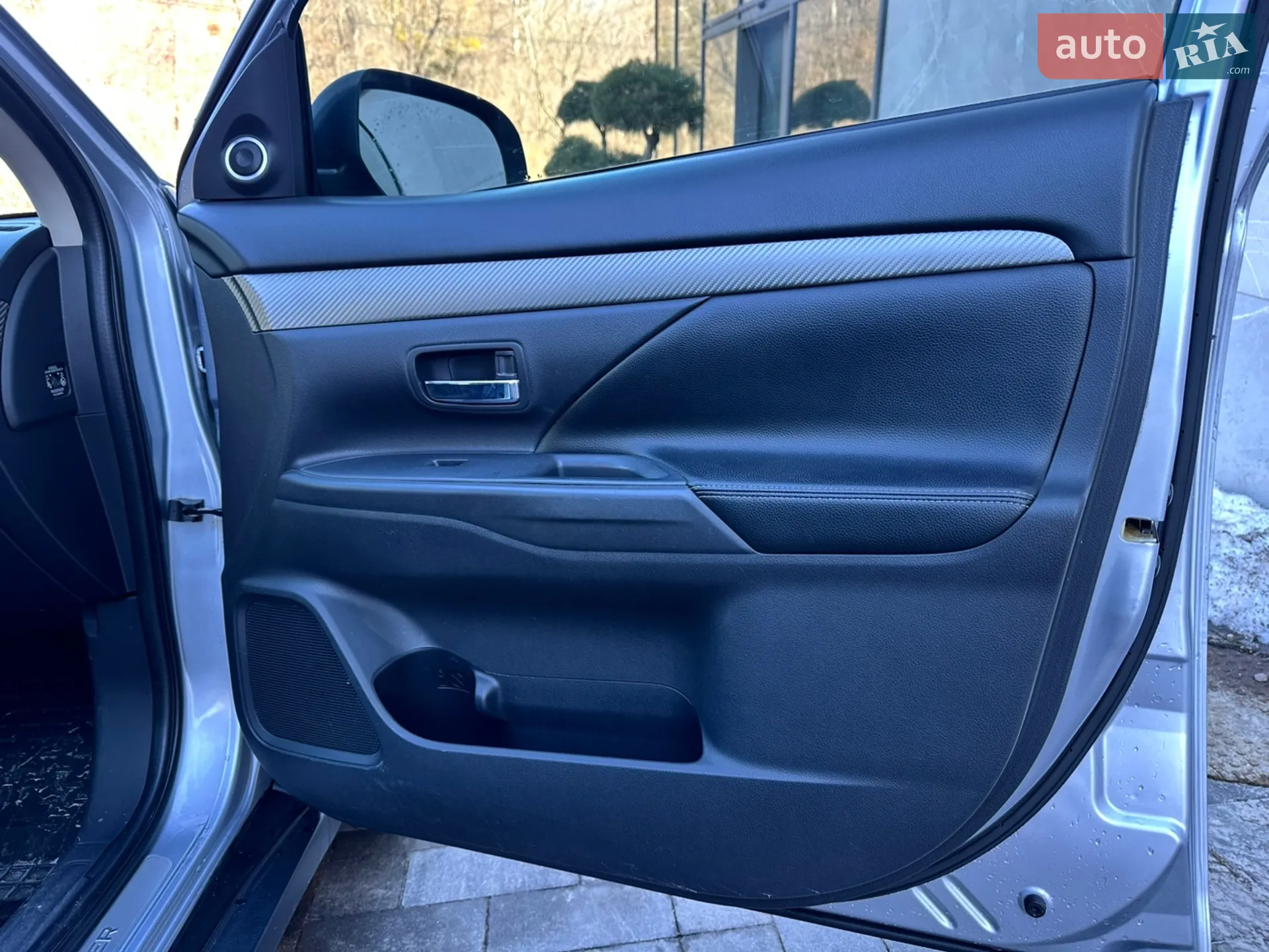 2012 Mitsubishi Outlander - мініатюра 22