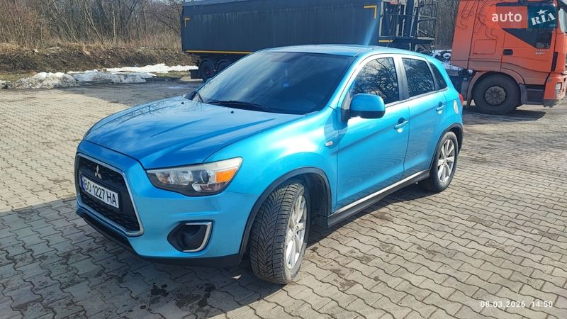 Mitsubishi Outlander 2013