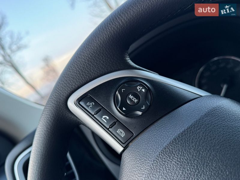 Позашляховик / Кросовер Mitsubishi Outlander 2013 в Дрогобичі