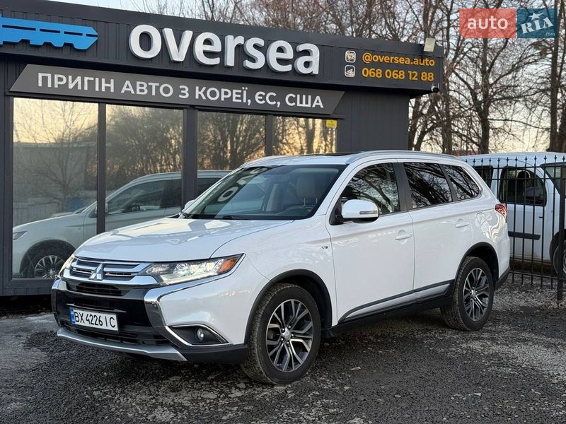 Mitsubishi Outlander 2015
