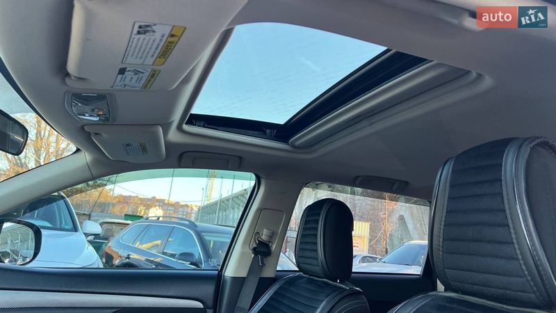 Внедорожник / Кроссовер Mitsubishi Outlander 2016 в Полтаве