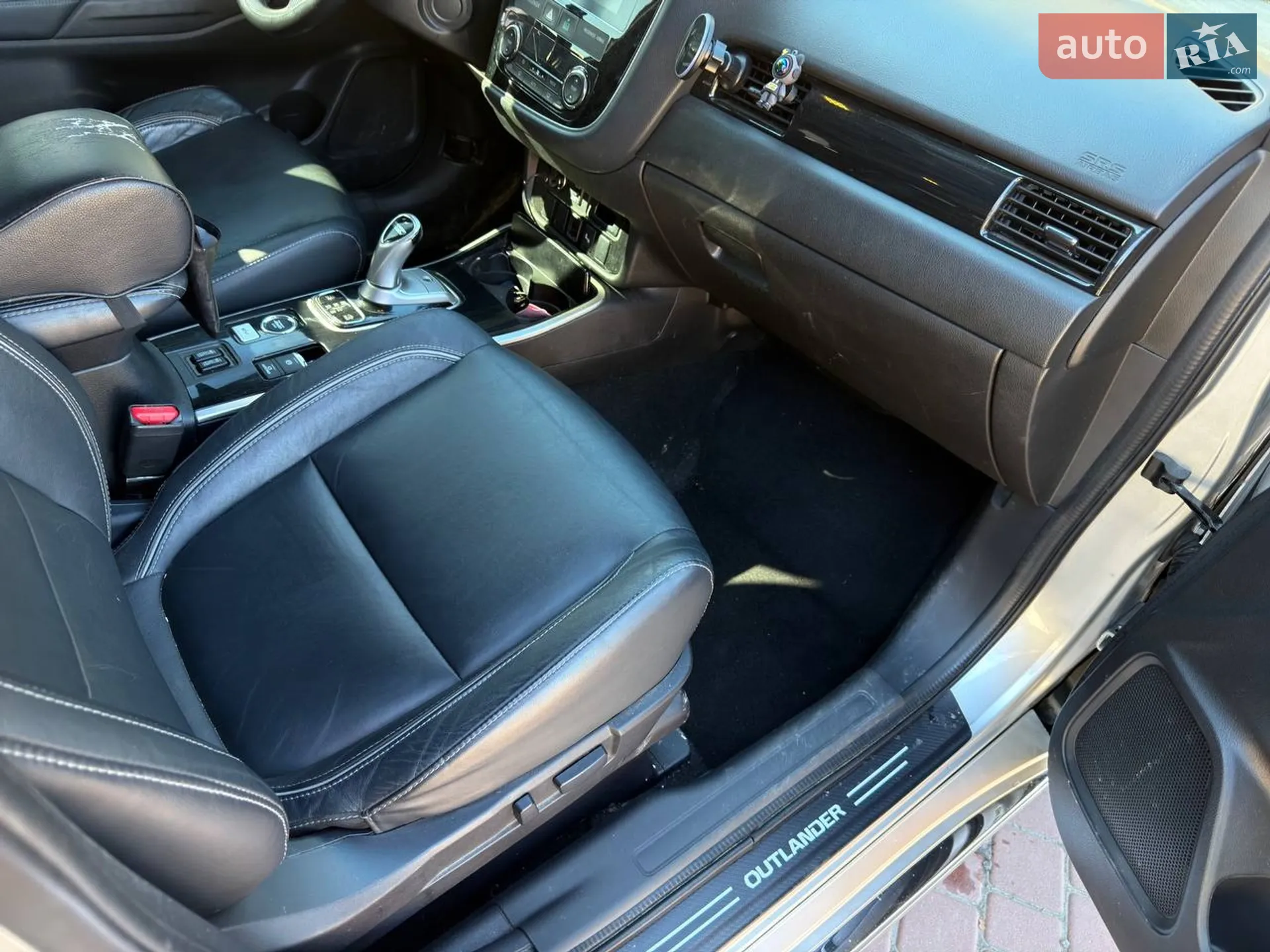 2018 Mitsubishi Outlander - мініатюра 30