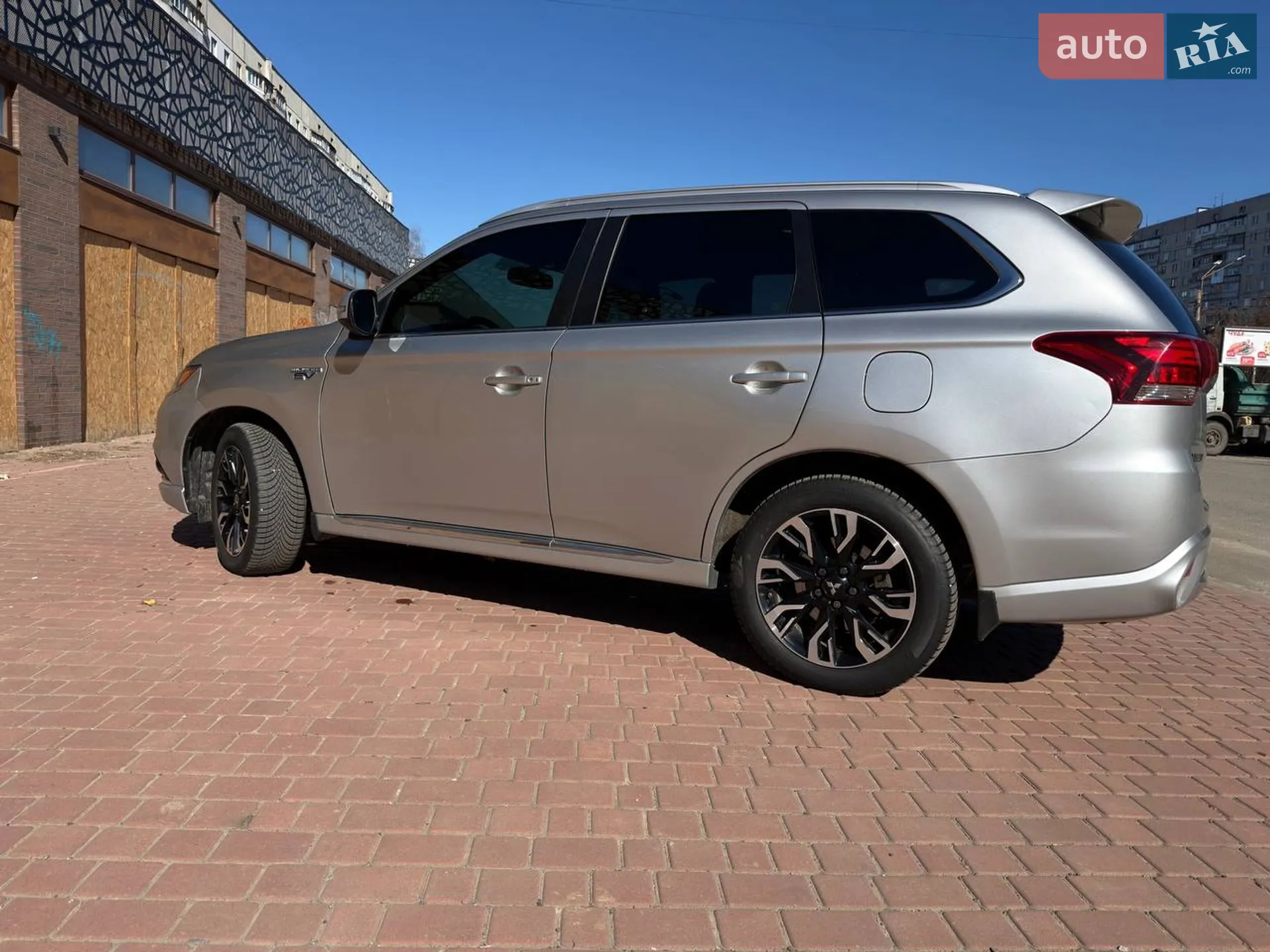 2018 Mitsubishi Outlander - мініатюра 19