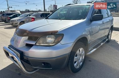Позашляховик / Кросовер Mitsubishi Outlander 2003 в Харкові