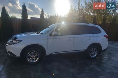 Внедорожник / Кроссовер Mitsubishi Outlander 2019 в Дунаевцах