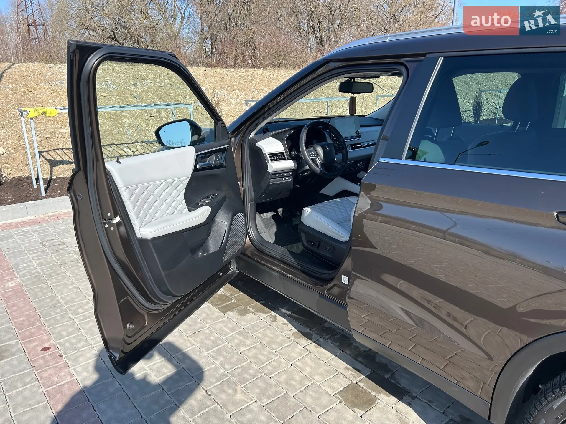 2023 Mitsubishi Outlander - мініатюра 11