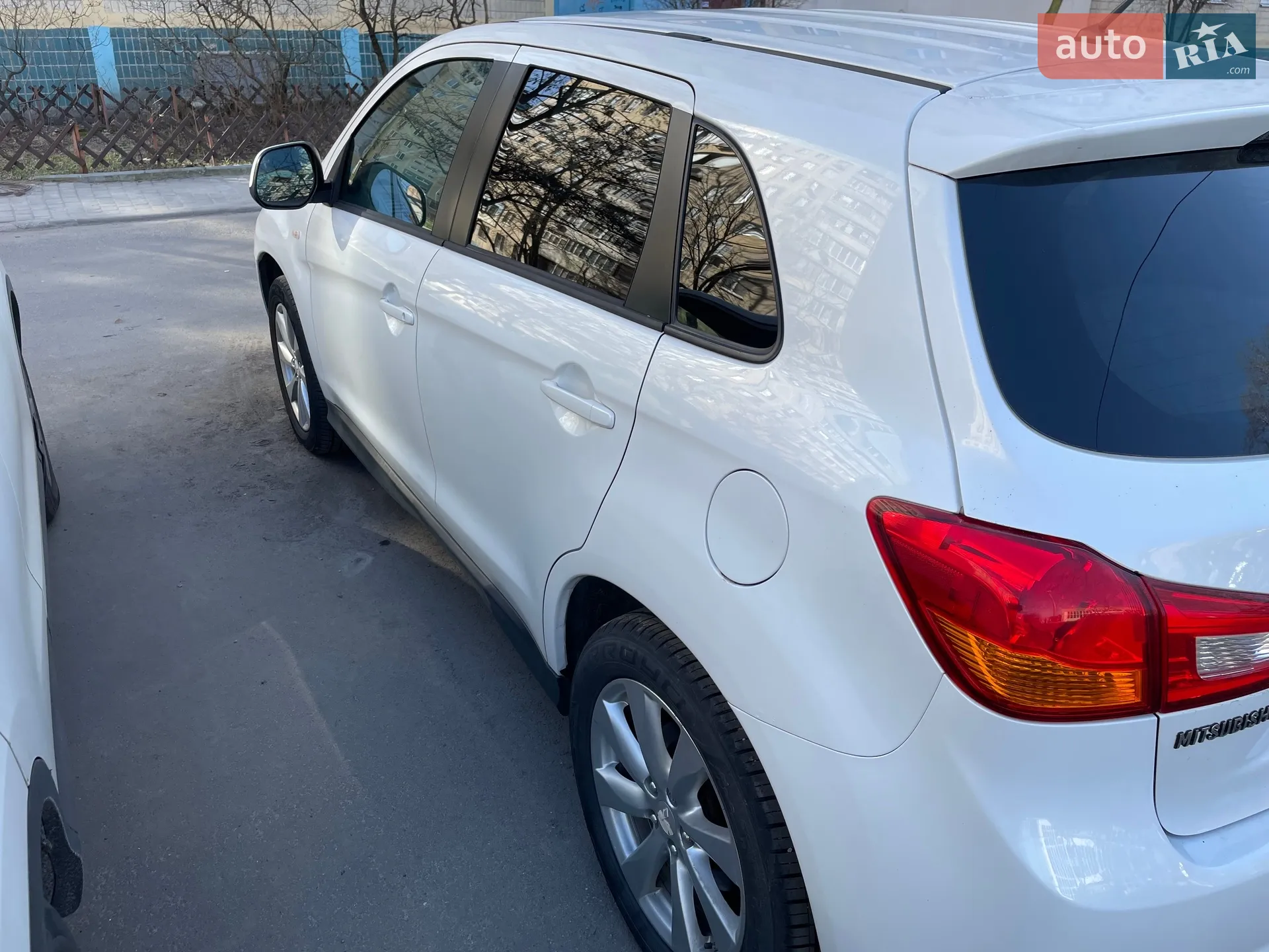 2015 Mitsubishi Outlander - мініатюра 4