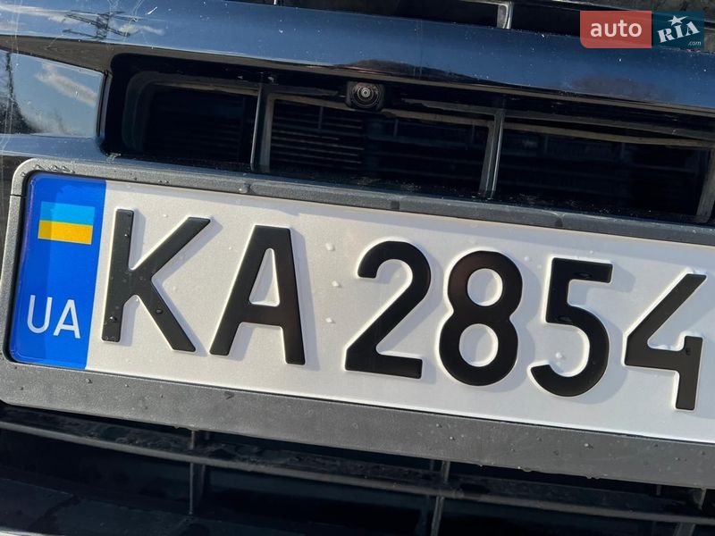 Внедорожник / Кроссовер Mitsubishi Outlander 2018 в Киеве