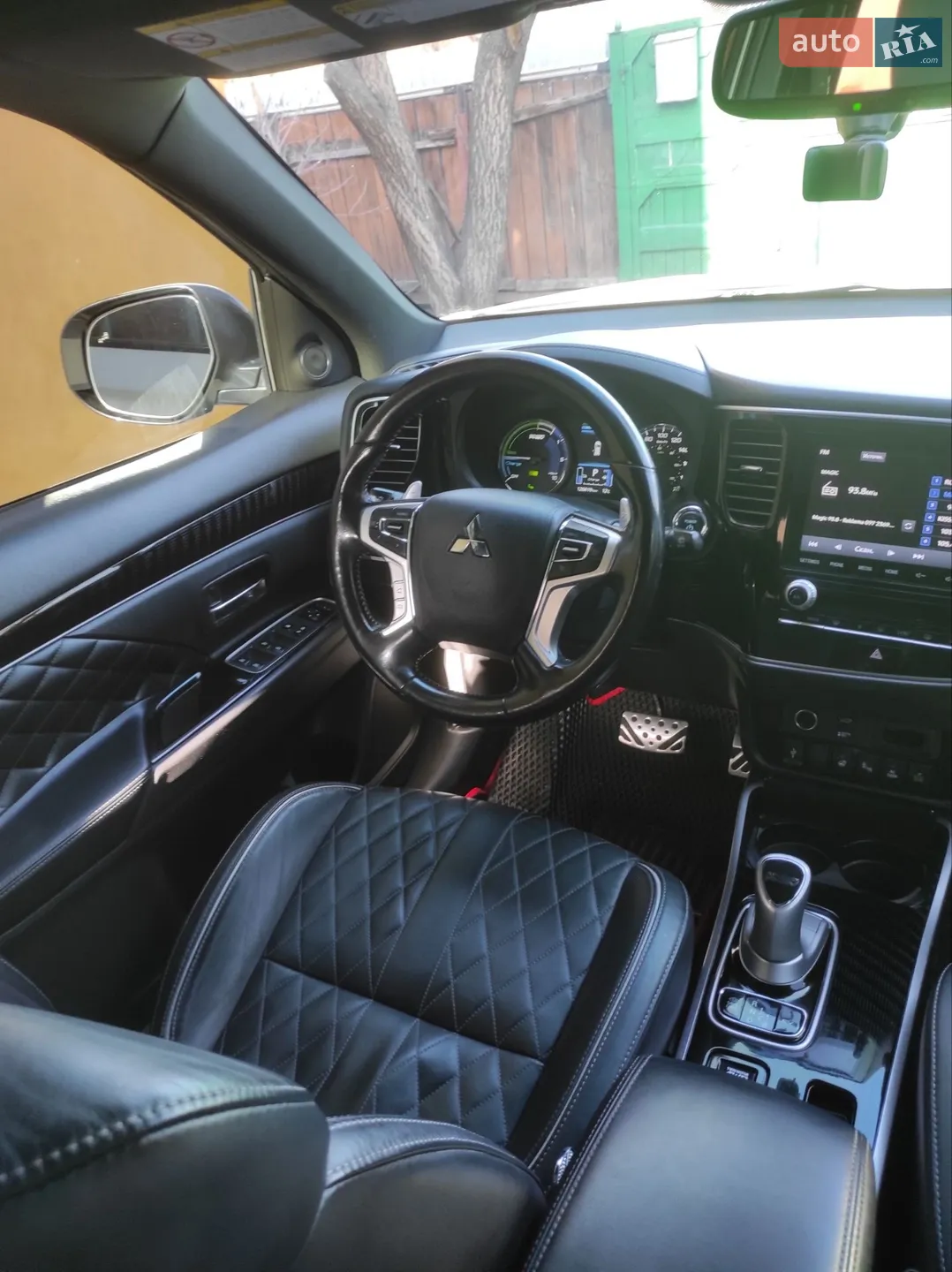 2021 Mitsubishi Outlander - мініатюра 48