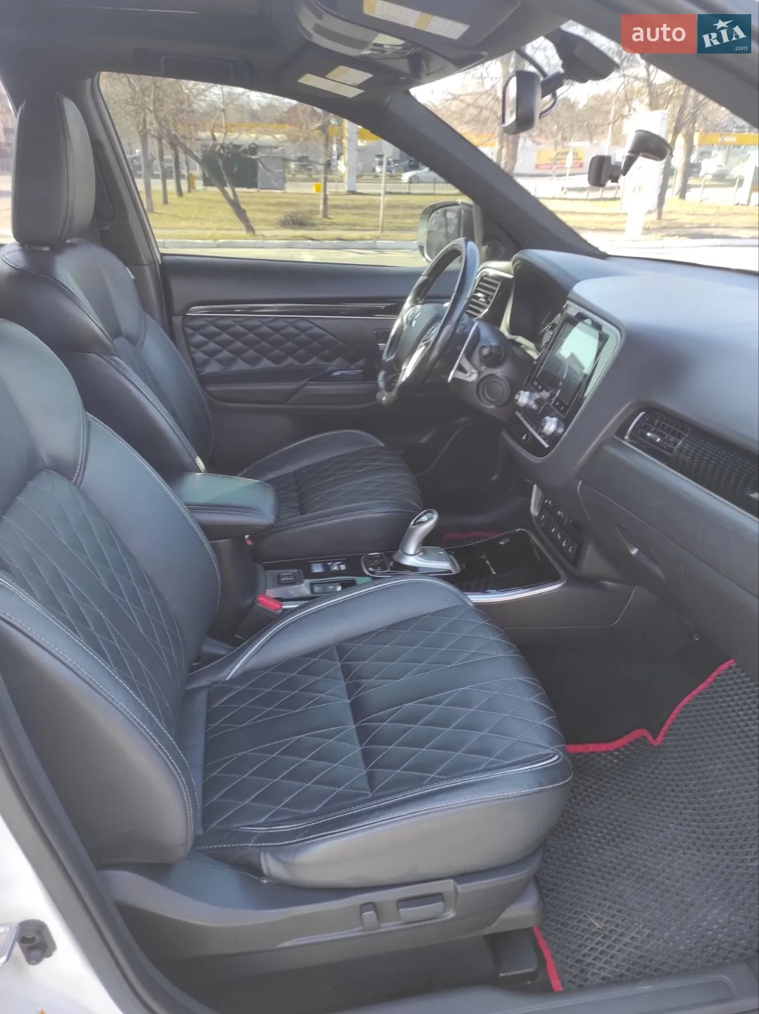 2021 Mitsubishi Outlander - мініатюра 50