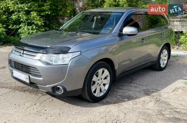 Внедорожник / Кроссовер Mitsubishi Outlander 2014 в Виннице