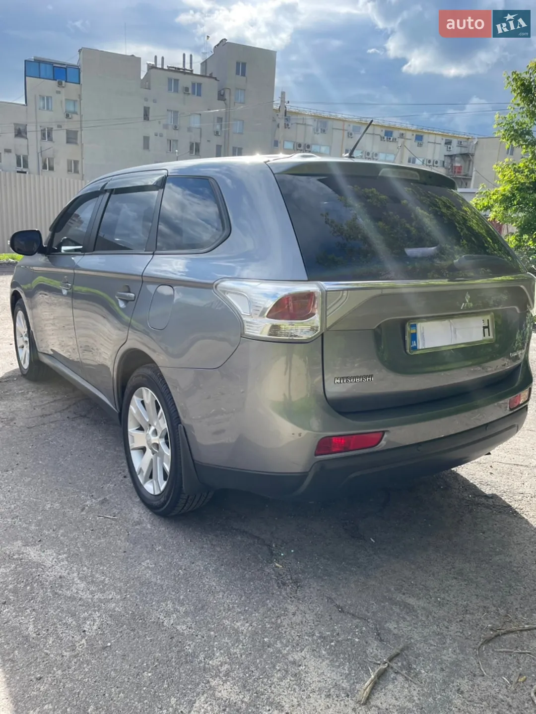 2014 Mitsubishi Outlander - мініатюра 8