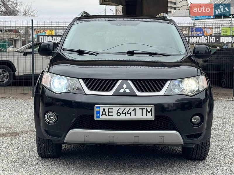 Внедорожник / Кроссовер Mitsubishi Outlander 2007 в Днепре фото 3 Внедорожник / Кроссовер Mitsubishi Outlander 2007 в Днепре