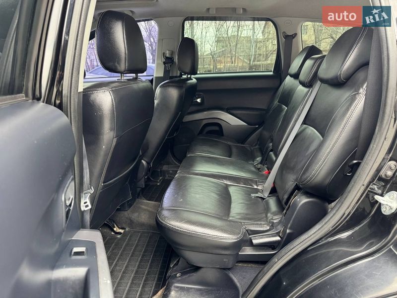 Внедорожник / Кроссовер Mitsubishi Outlander 2007 в Днепре фото 18 Внедорожник / Кроссовер Mitsubishi Outlander 2007 в Днепре