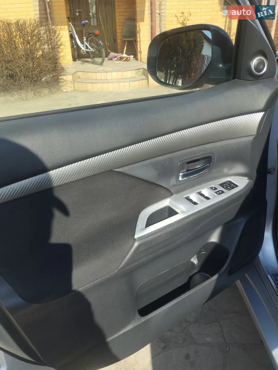 2013 Mitsubishi Outlander - мініатюра 23