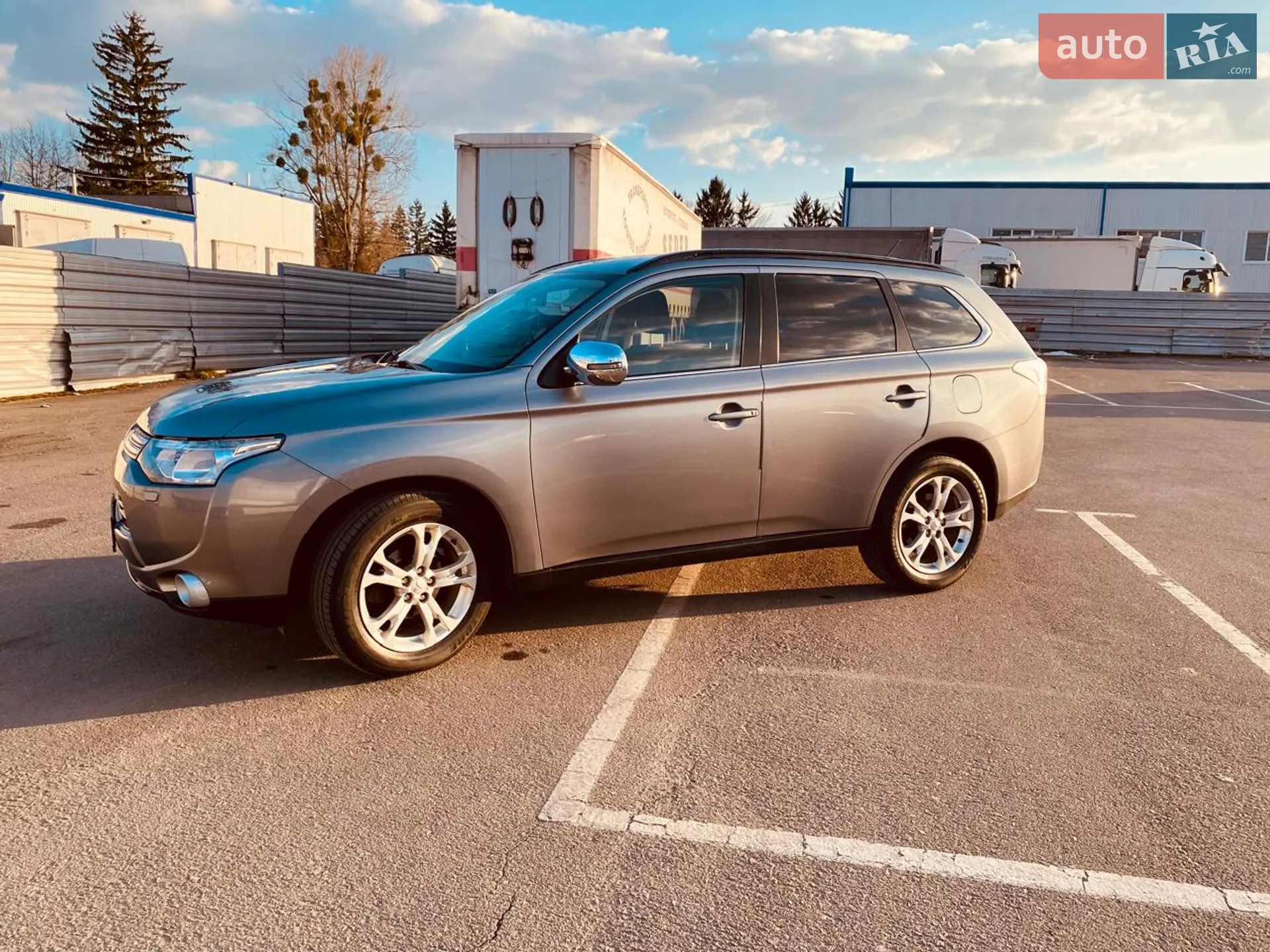 2013 Mitsubishi Outlander - мініатюра 31