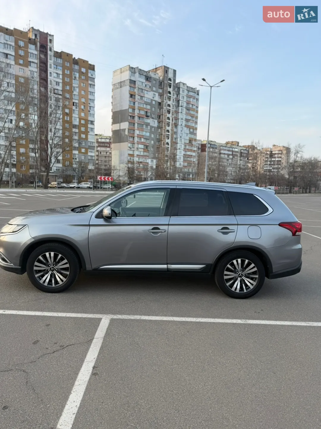 2018 Mitsubishi Outlander - мініатюра 9