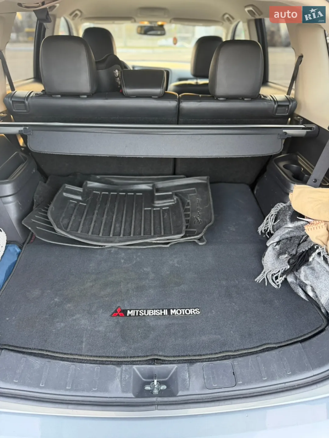 2018 Mitsubishi Outlander - мініатюра 17
