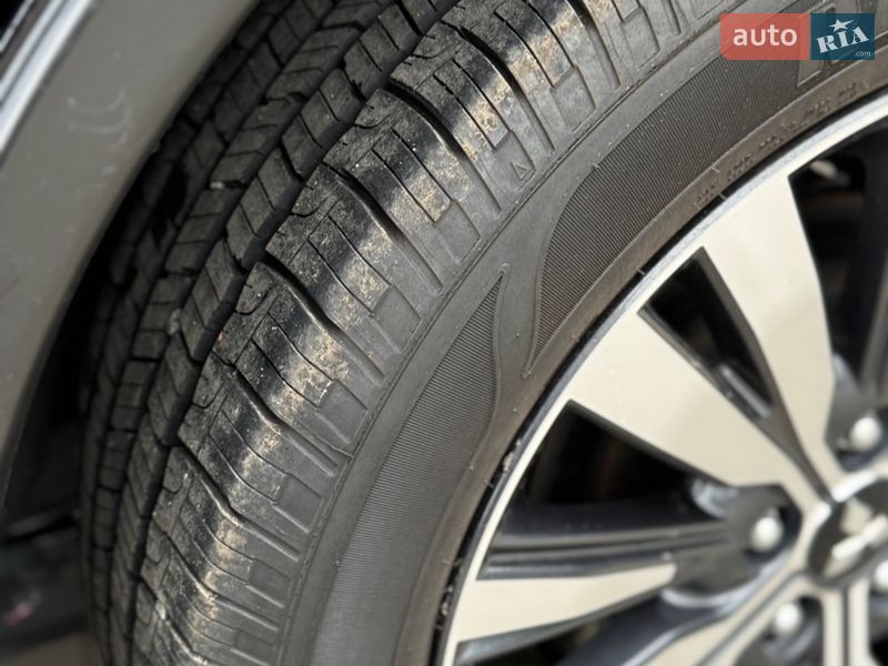 Внедорожник / Кроссовер Mitsubishi Outlander 2020 в Киверцах