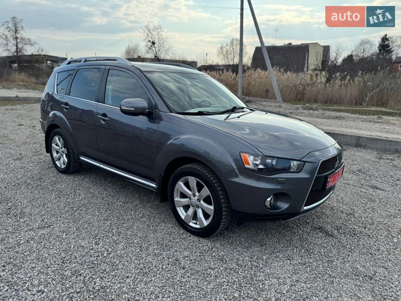 Mitsubishi Outlander 2010