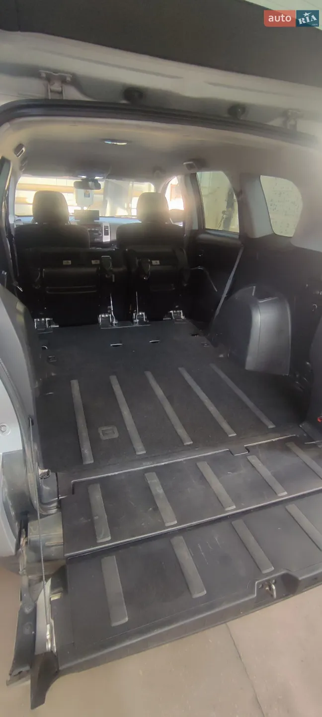 2010 Mitsubishi Outlander - мініатюра 15
