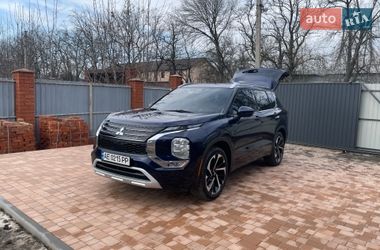 Позашляховик / Кросовер Mitsubishi Outlander 2021 в Запоріжжі