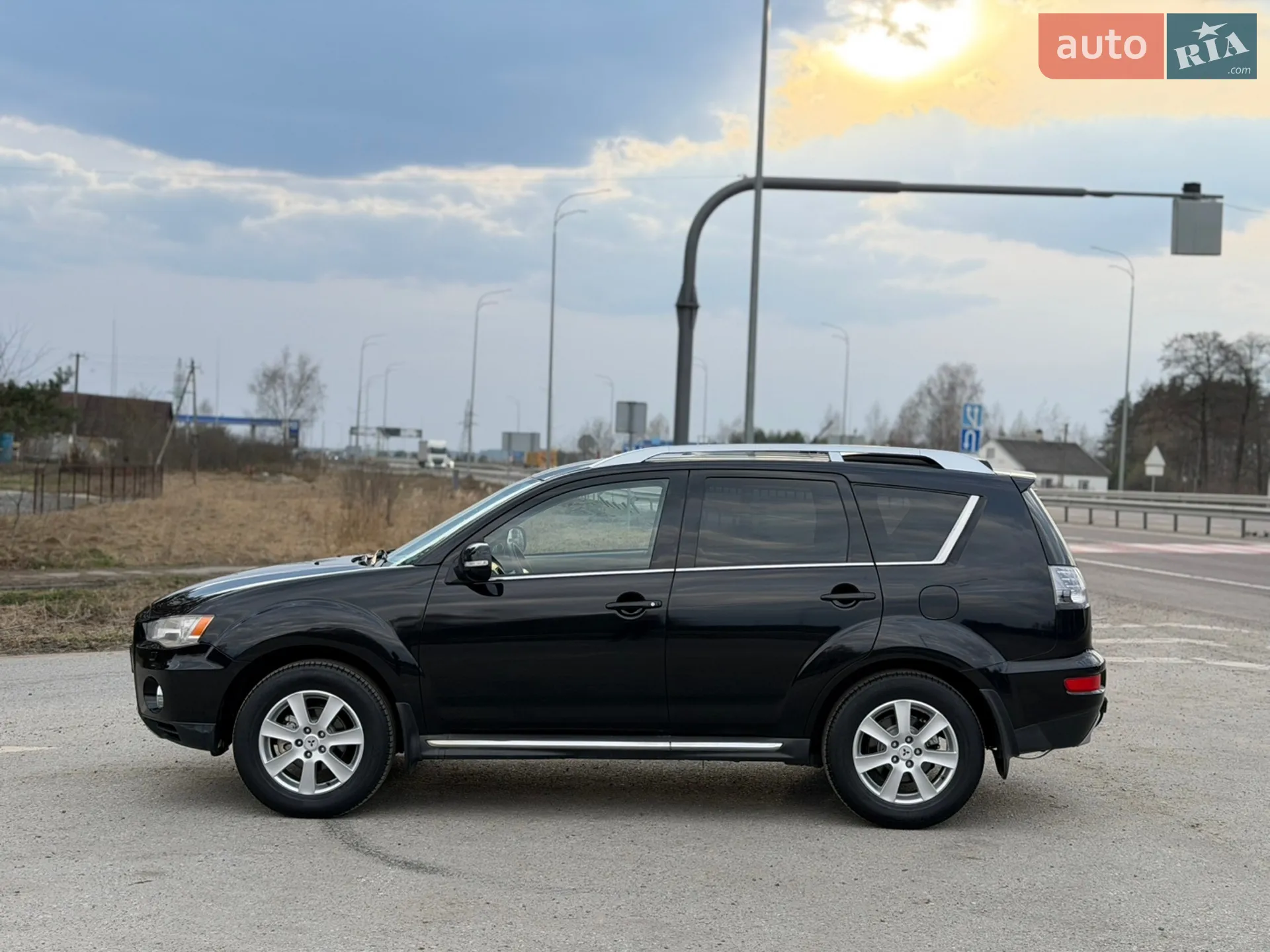 2010 Mitsubishi Outlander - мініатюра 23