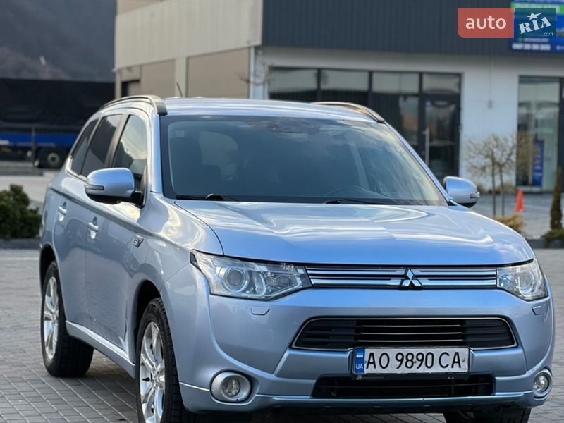 Mitsubishi Outlander 2013 Mitsubishi Outlander 2013