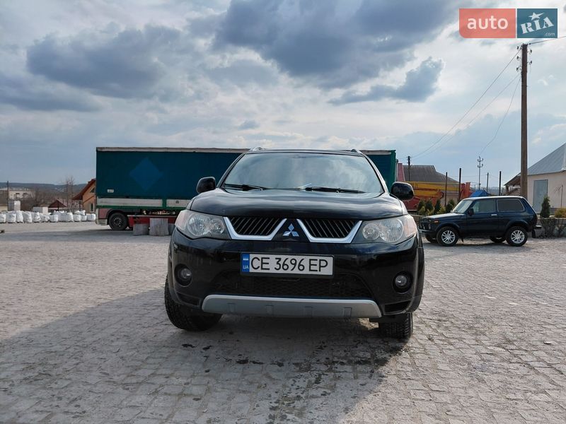 Внедорожник / Кроссовер Mitsubishi Outlander 2008 в Кельменцах